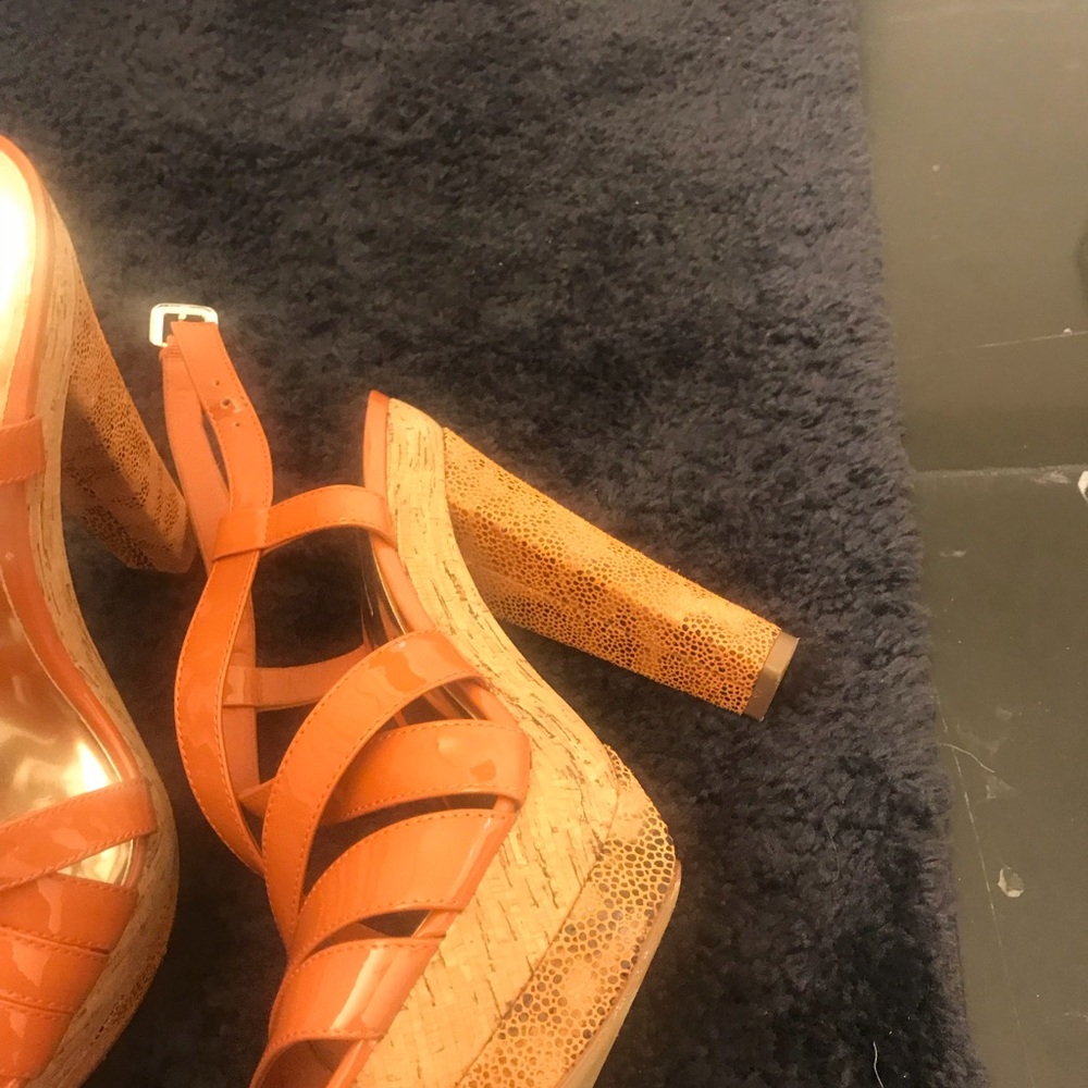 INC SHOES - Picture 2 of 3
